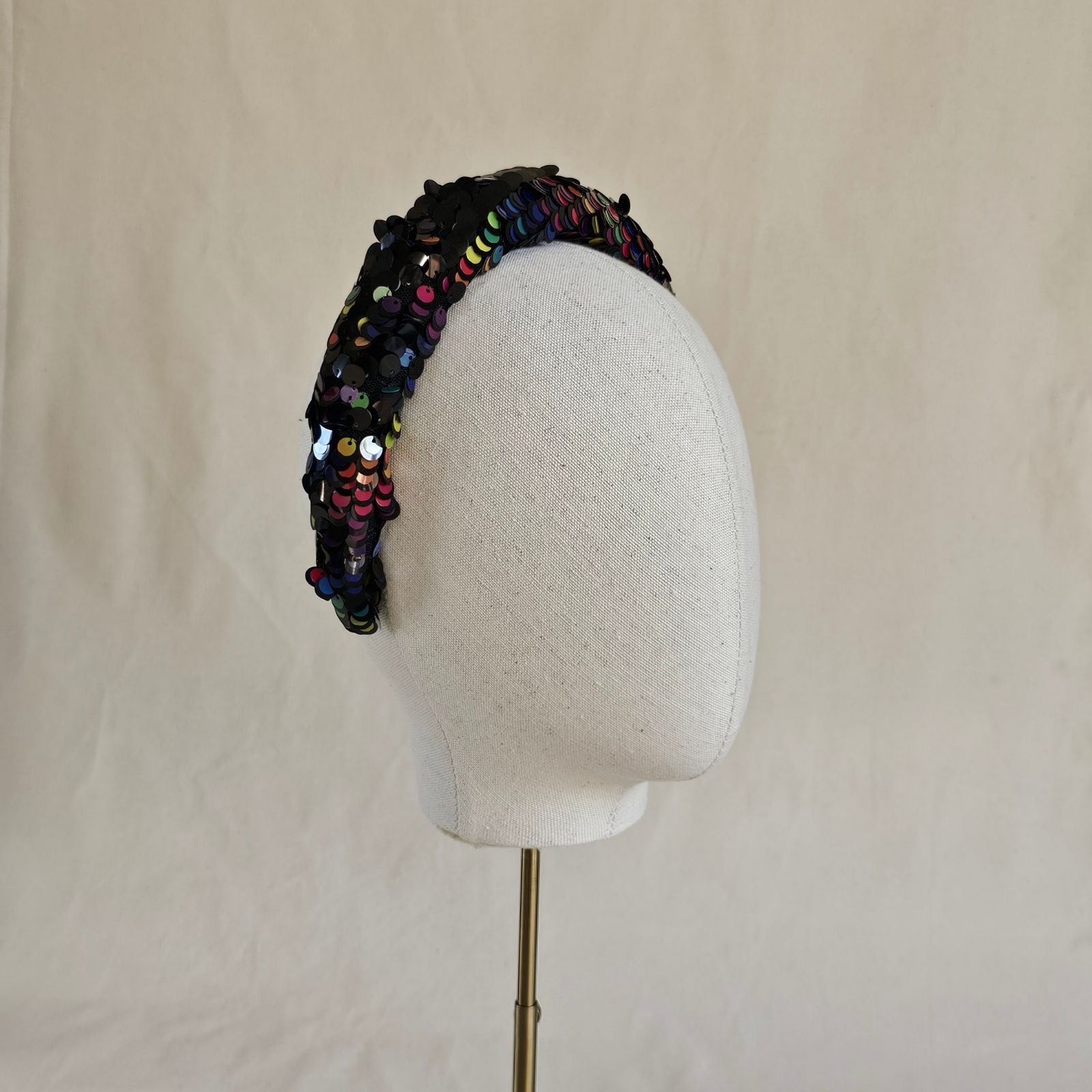 Multicolour sequin heaband, right view.